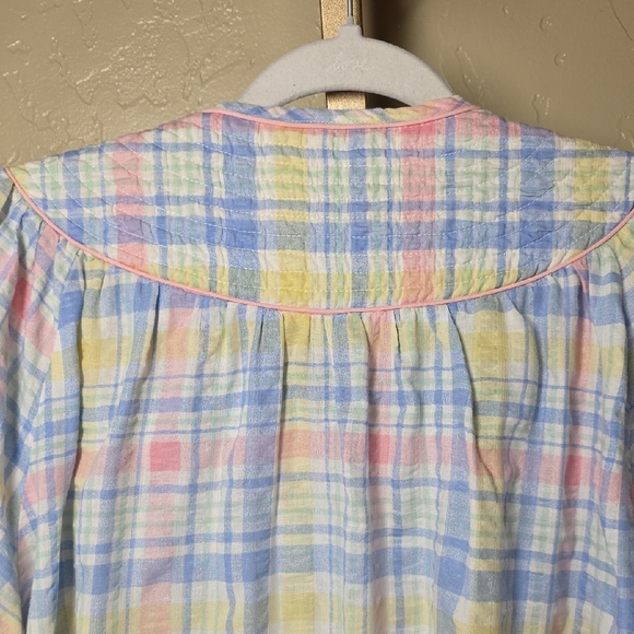 Vanity Fair Vintage 70's Pastel Plaid  House Coat Snap Robe Dress Pockets XL - Picture 10 of 14